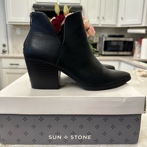 Sun and Stone Zip Booties